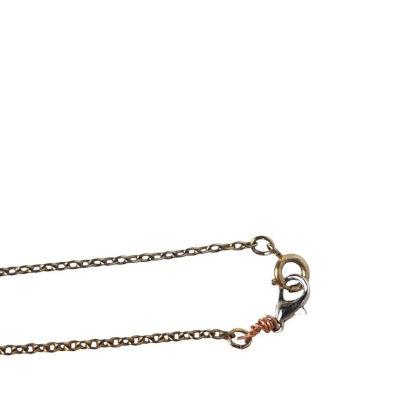 Vintage AVON Gold Purple Pendant Necklace Pearl Victorian Crest Amethyst Stone - Picture 4 of 6